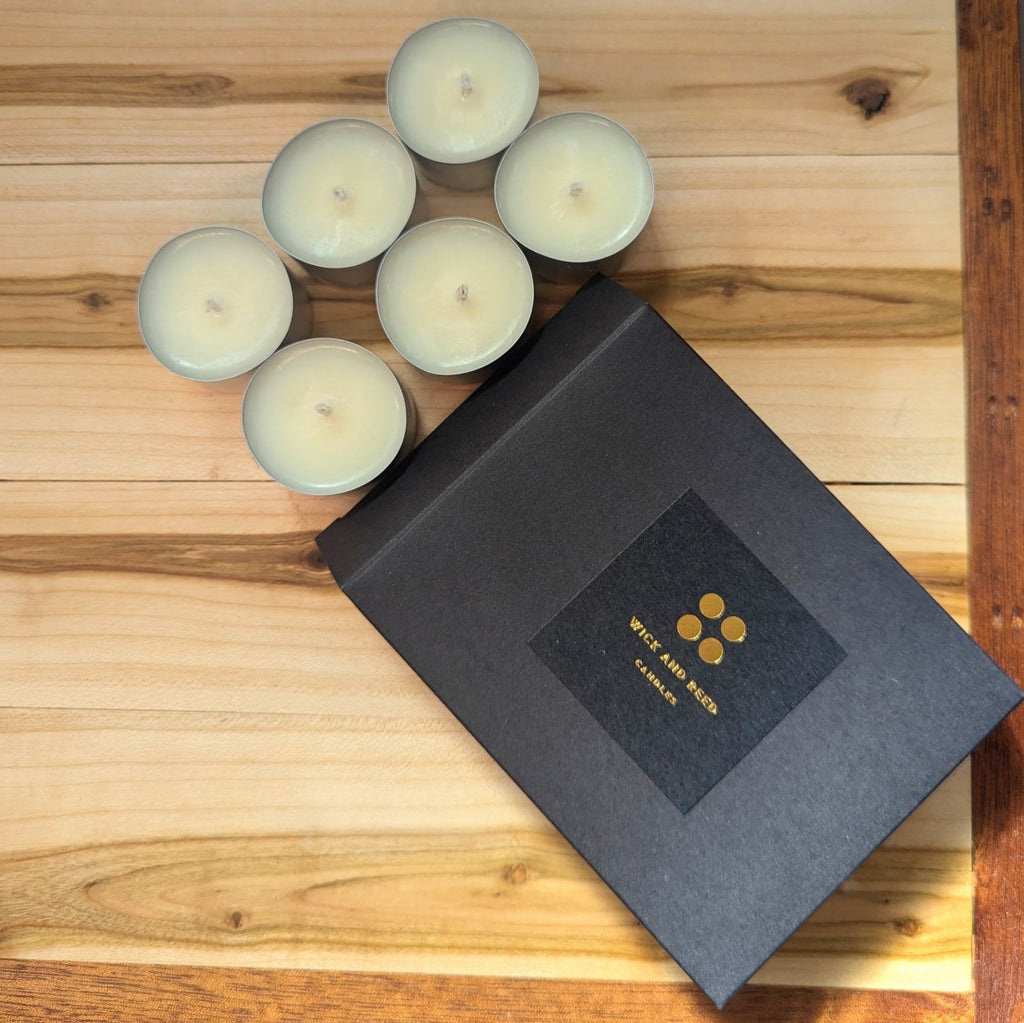 Warm Saffron and Leather Candle